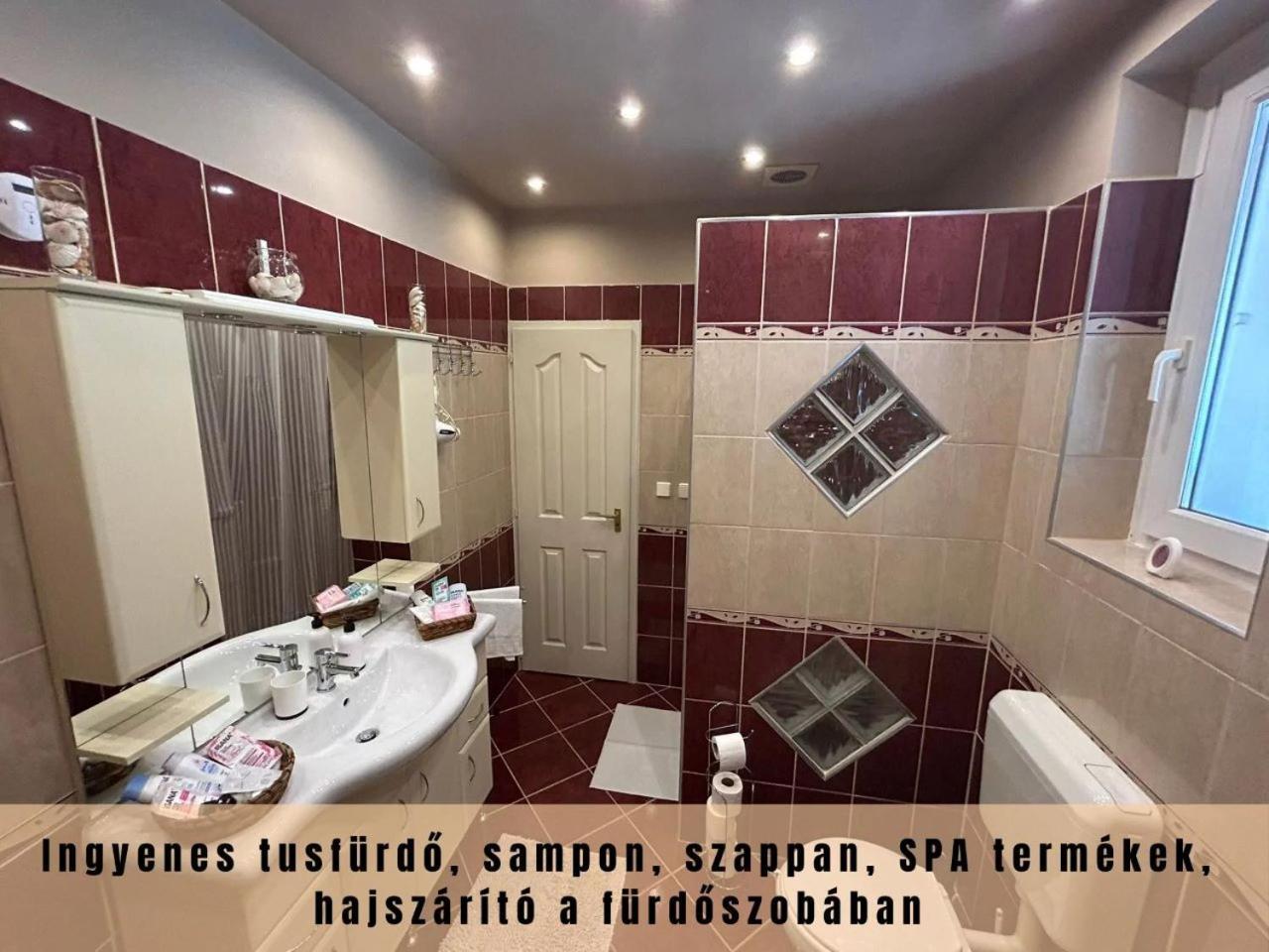 Willa Estina House Balatonboglár Zewnętrze zdjęcie